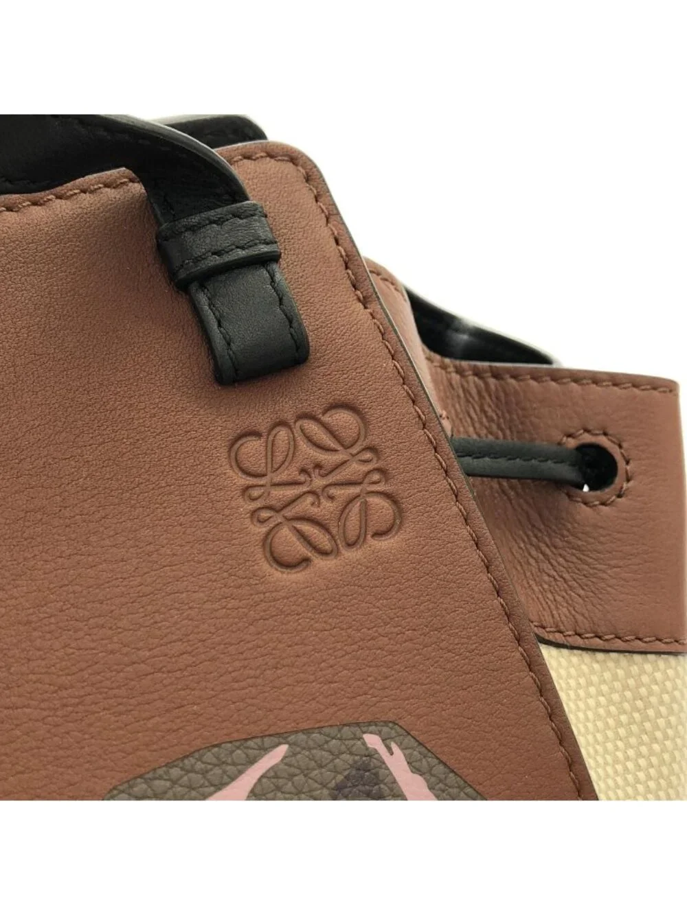 ★SOLD★ Loewe Susuwatari Hammock DW Mini Shoulder - Picture 6 of 9
